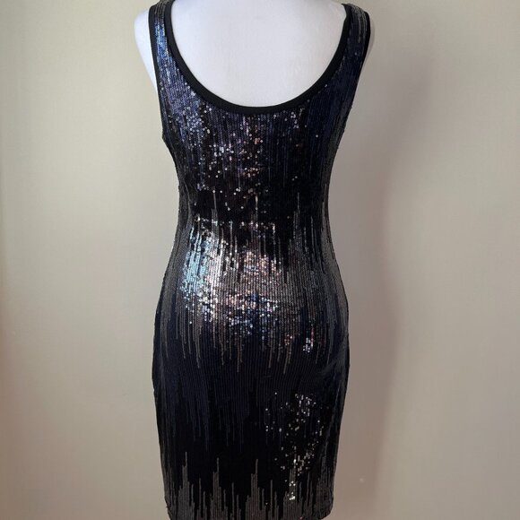 🖤 Willow & Clay Black Sequin Bodycon Midi Dress - Evening Glam! M 🖤 - Picture 4 of 9